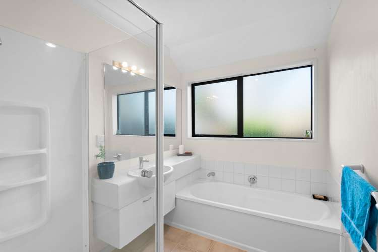 5828 West Coast Road Springfield_23