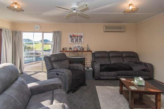 52 Balmoral Street Marchwiel_1