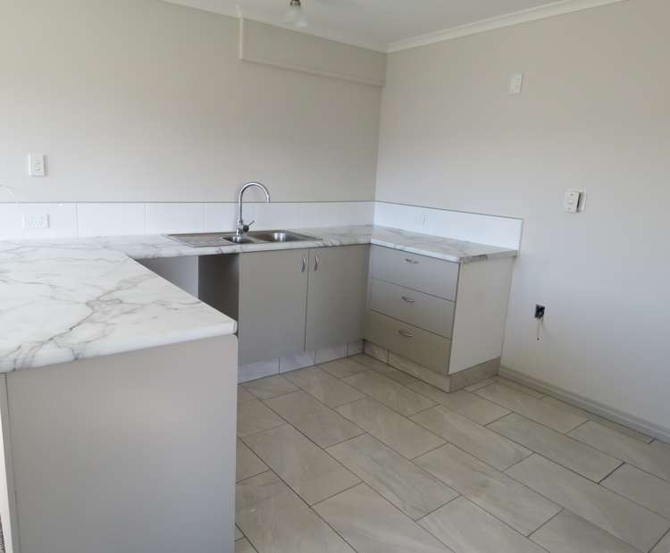 3 Conlon Street Reefton_4