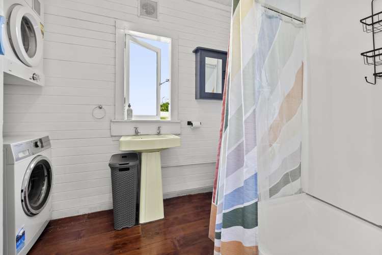 34 Government Road Raglan_23