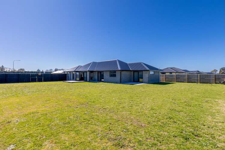 25 Kersey Avenue Darfield_18