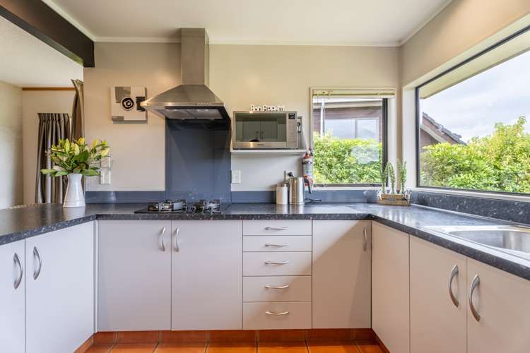 7 Montrose Grove Churton Park_17