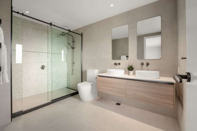 15 Kauri Point Drive Rototuna North_23