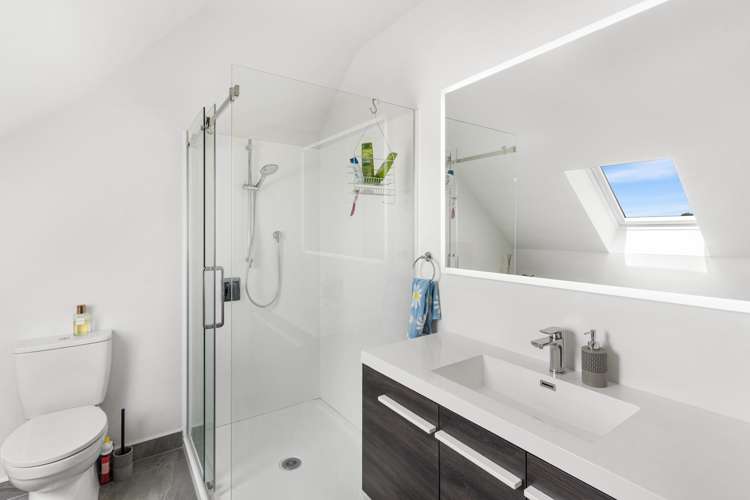 39 Anglesea Avenue Parklands_19