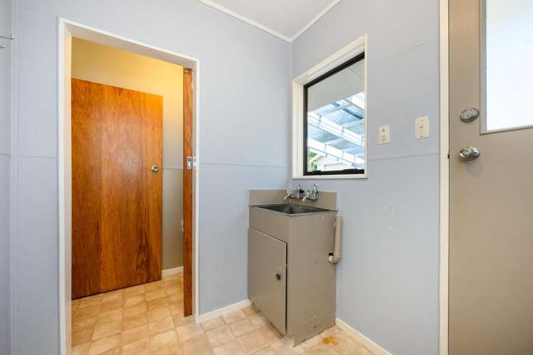 154 Lethbridge Street Feilding_9