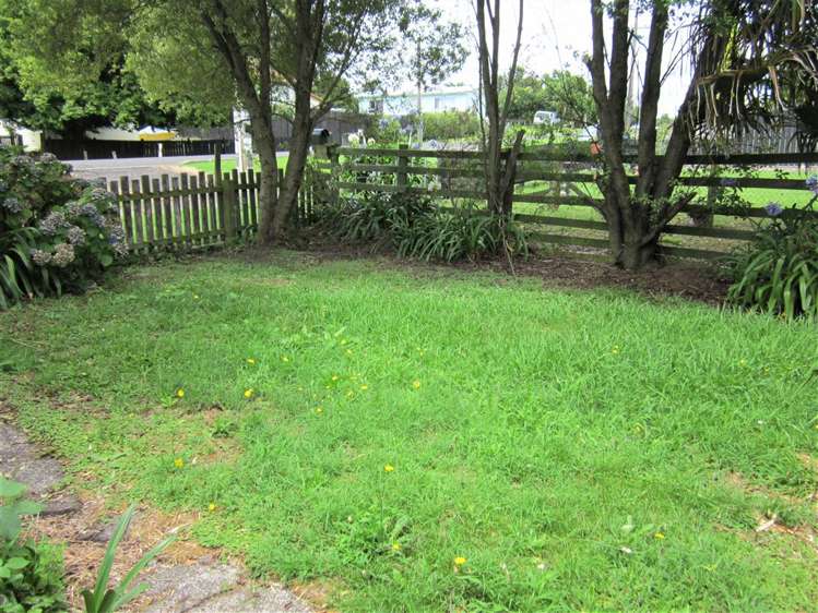 28 Ainslie Road Paeroa_14