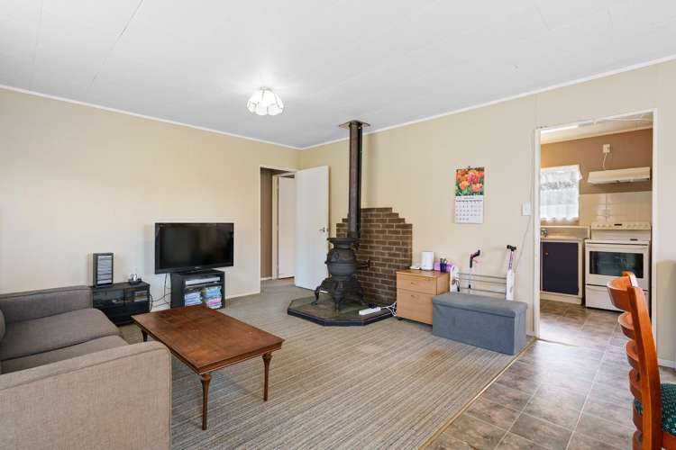 5 Robyn Hyde Place_5