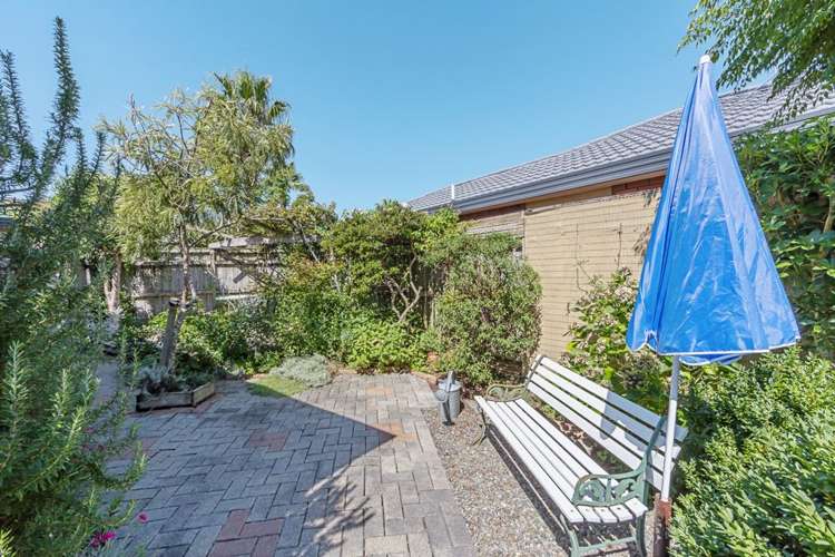 8 Angel Way Stanmore Bay_18