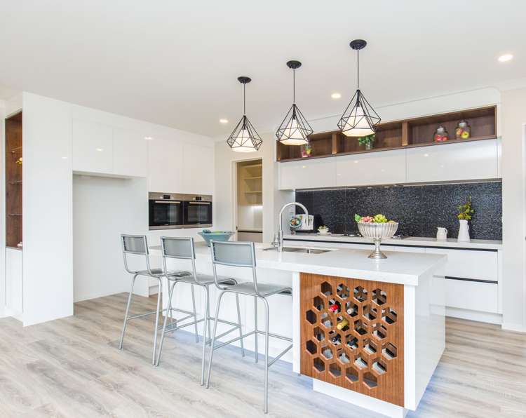 61 Seventh View Avenue Beachlands_3