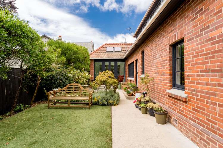 1 Cobden Street Dunedin Central_17