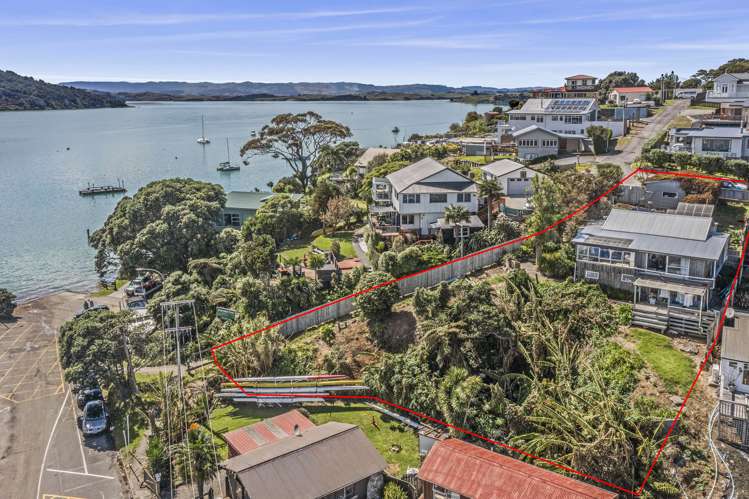 77 Wallis Street Raglan_4