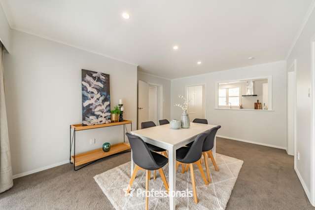 11 Hill Grove Naenae_4