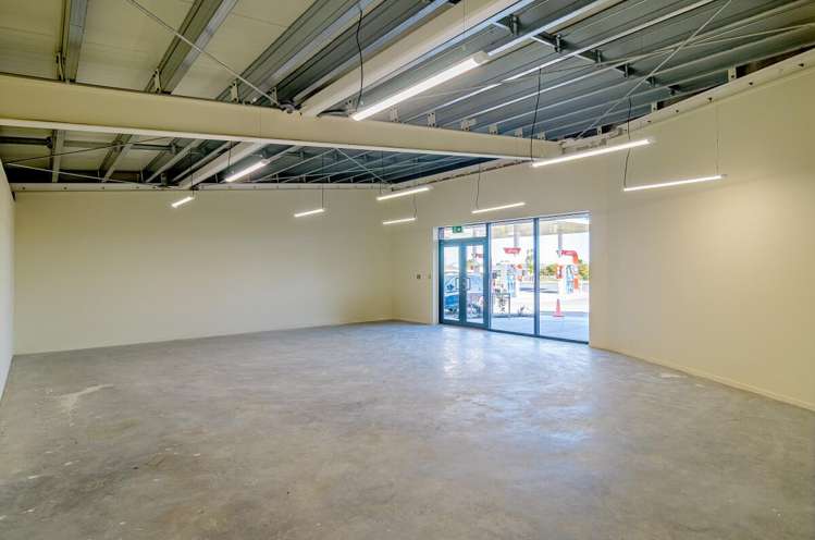 747 Massey Road Mangere_3