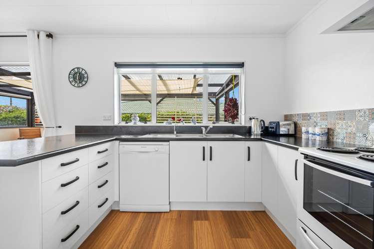 16 Elm Place Tikipunga_5