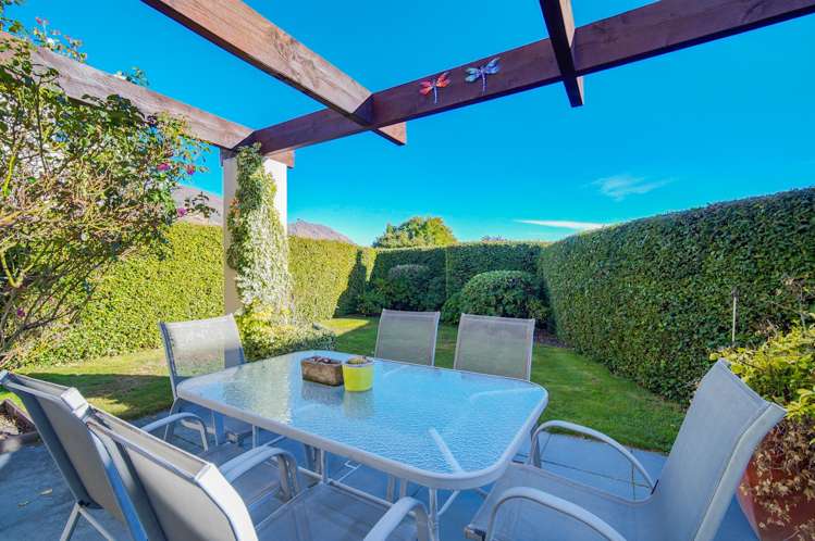 9 Meadowbrook Place Wanaka_17