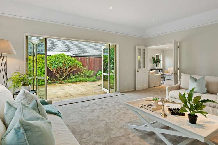 43 Memorial Avenue Ilam_4