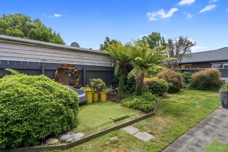 32 Willow Avenue Stoke_18