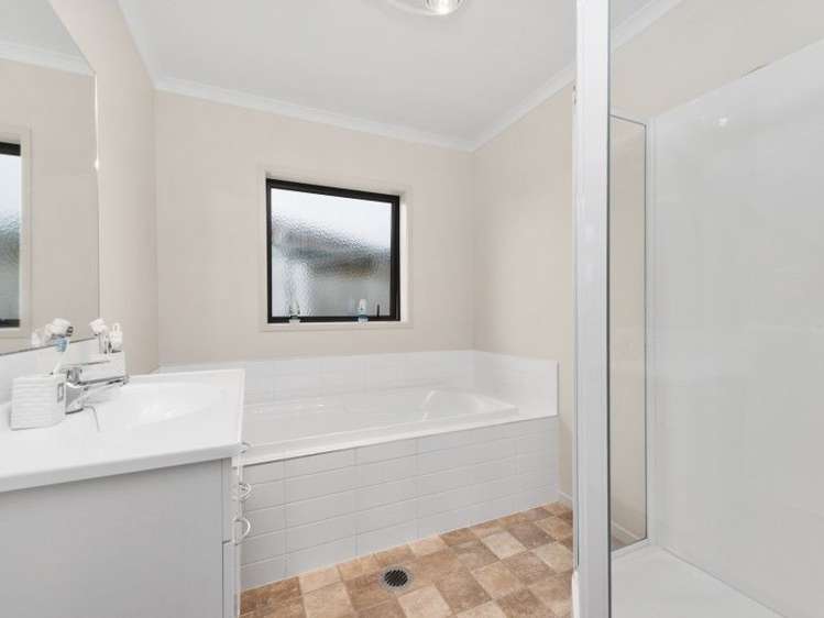 100 Farringdon Avenue Rototuna North_9