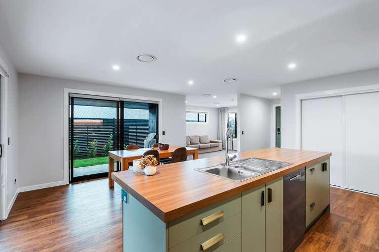 18 Tai Road Wharewaka_6