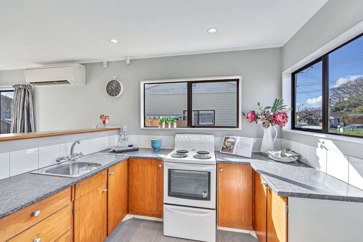 2/19 Smiths Avenue Papakura_6