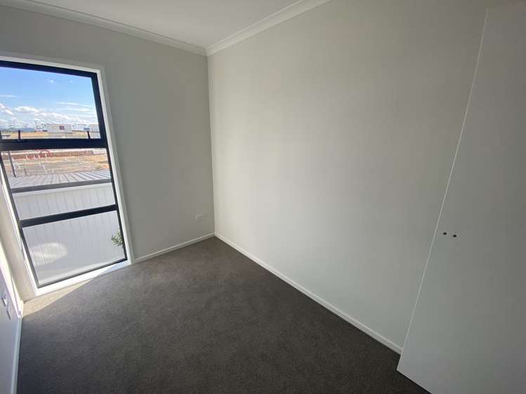 44 Manarini Road Westgate_8