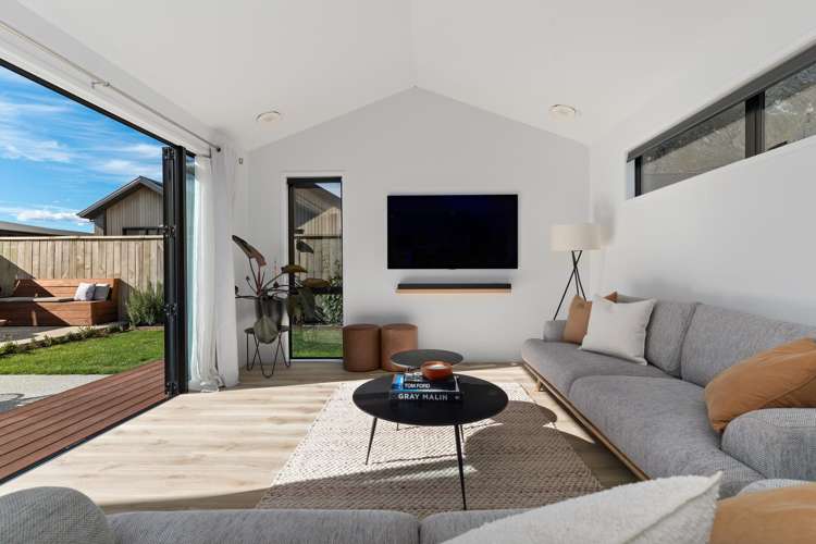 64 Muster Road Jacks Point_9