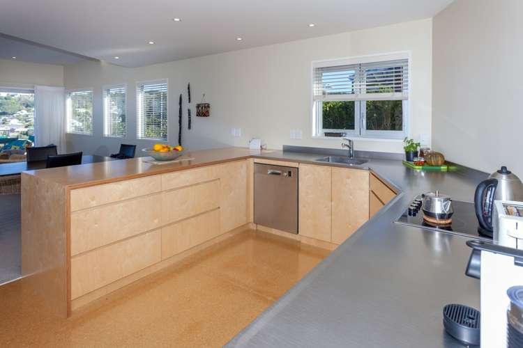 135 Bambury Place Onemana_22