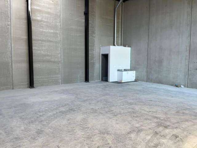 Unit 5, 39 Karewa Place Pukete_1