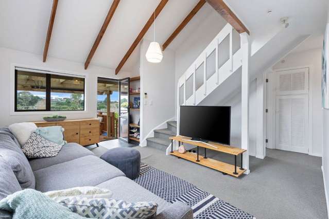 78B Vodanovich Road Te Atatu South_2
