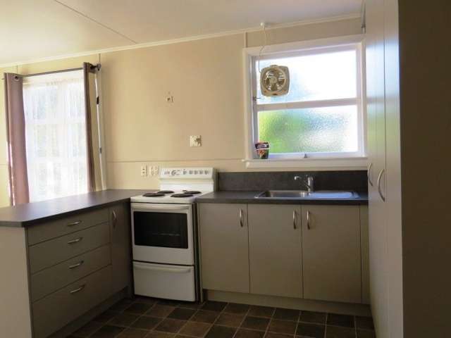 84 Park Road Carterton_1