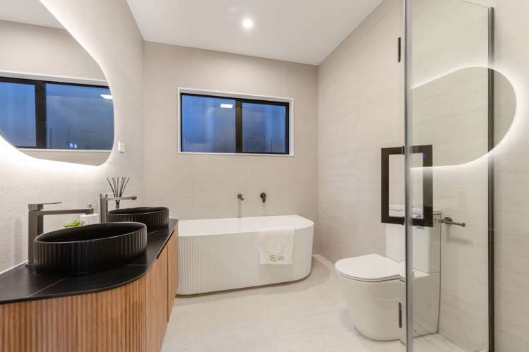 80 Huanui Drive Orewa_16