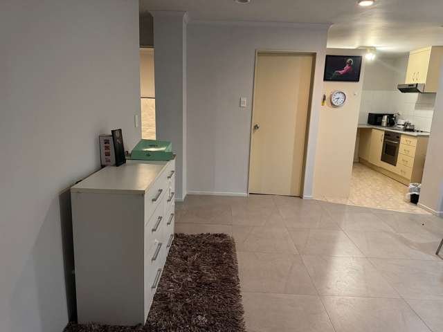 10A De Havilland Drive Goodwood Heights_3