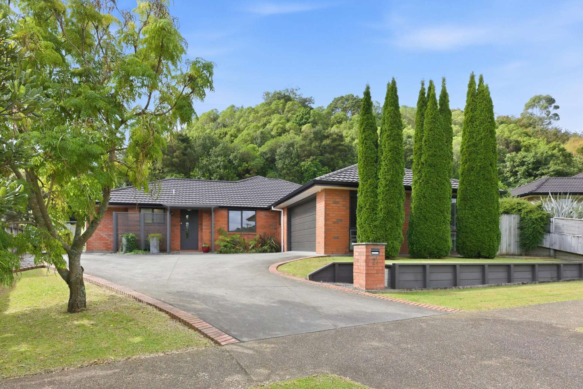 21 Bathurst Crescent Pyes Pa_0