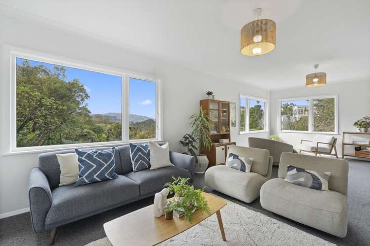 44 Homewood Avenue Karori_6