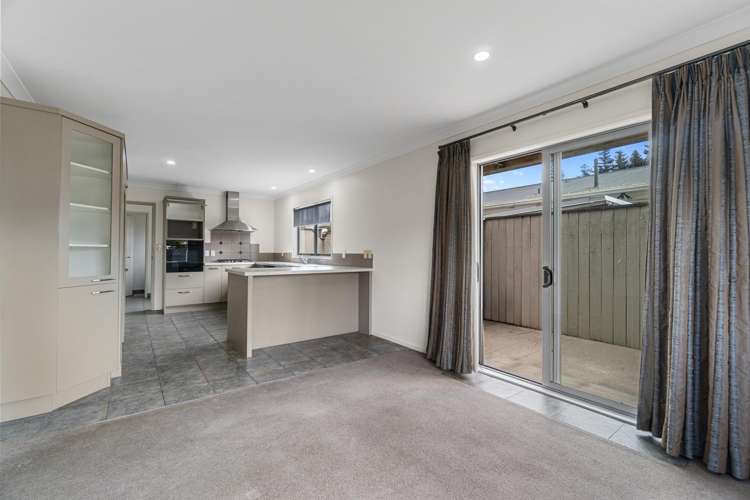 15A Charlemont Street Whitiora_7