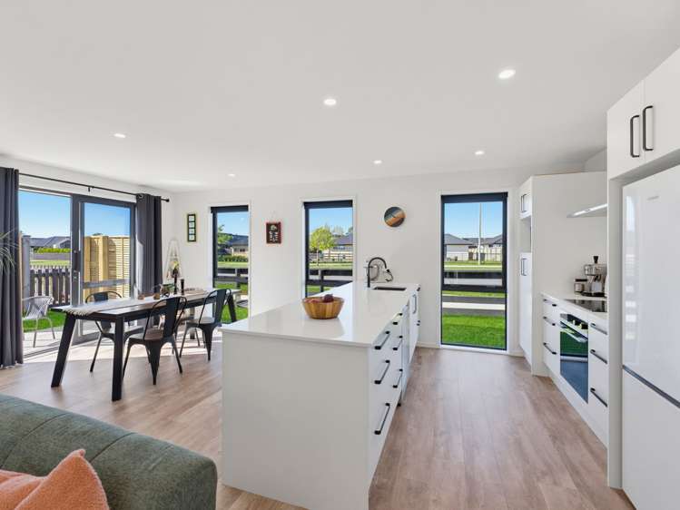 2 Chambers Avenue Woodend - Waimakariri_6