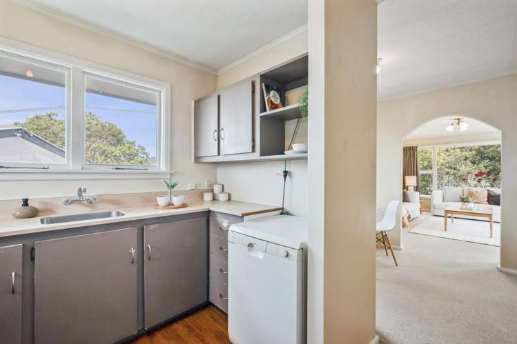 11 Norrie Street Redwood_4