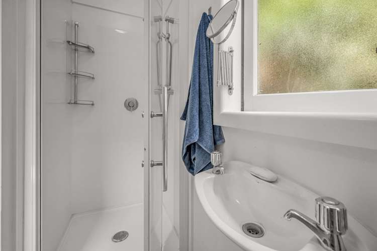 125 Shakespeare Road Bluff Hill_24