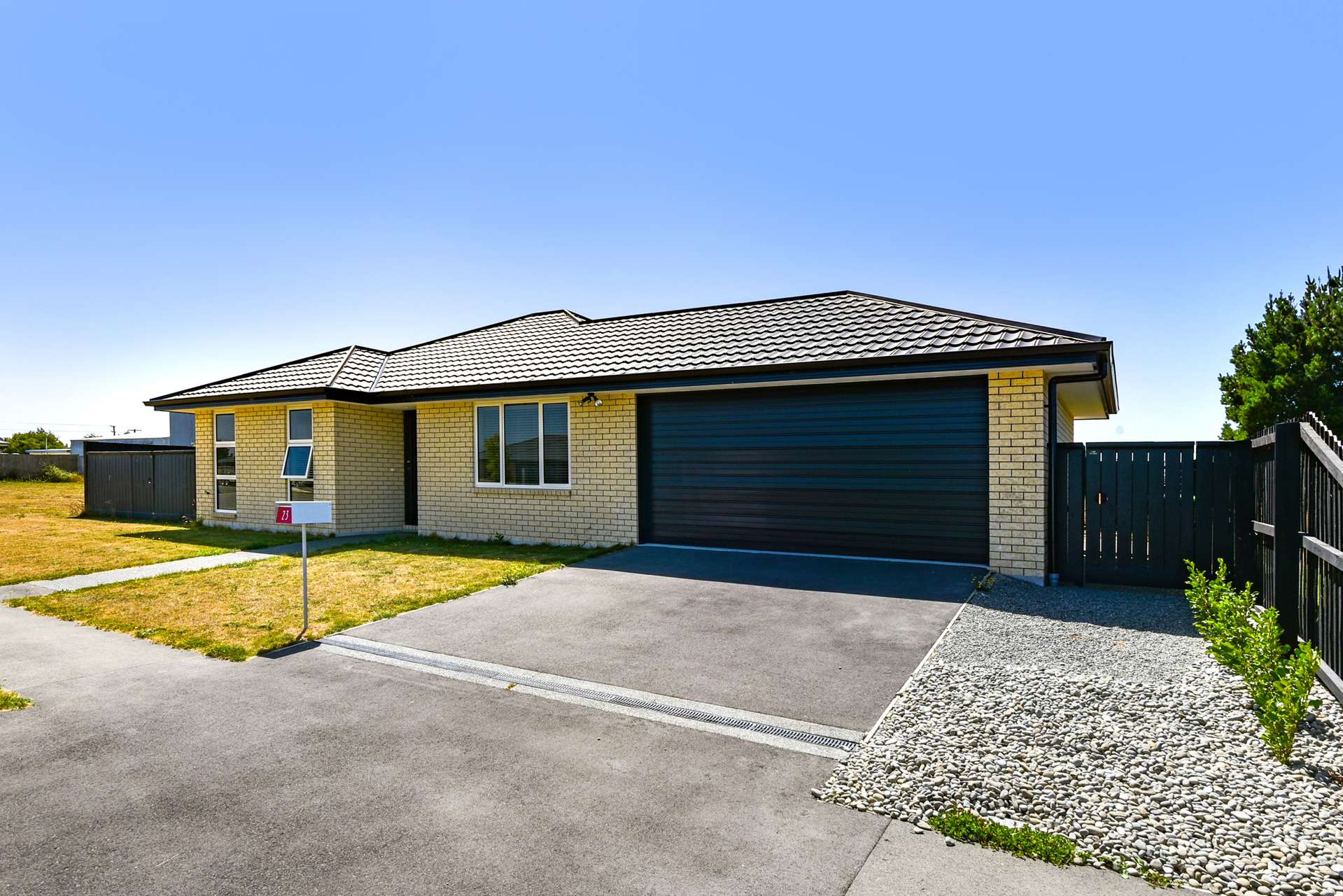 23 Cressy Place Darfield_0