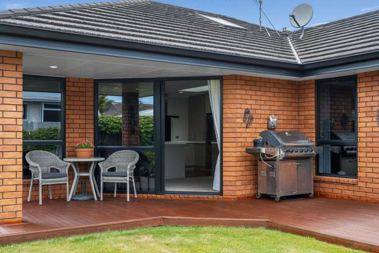 44 Cleghorn Street Redwoodtown_12