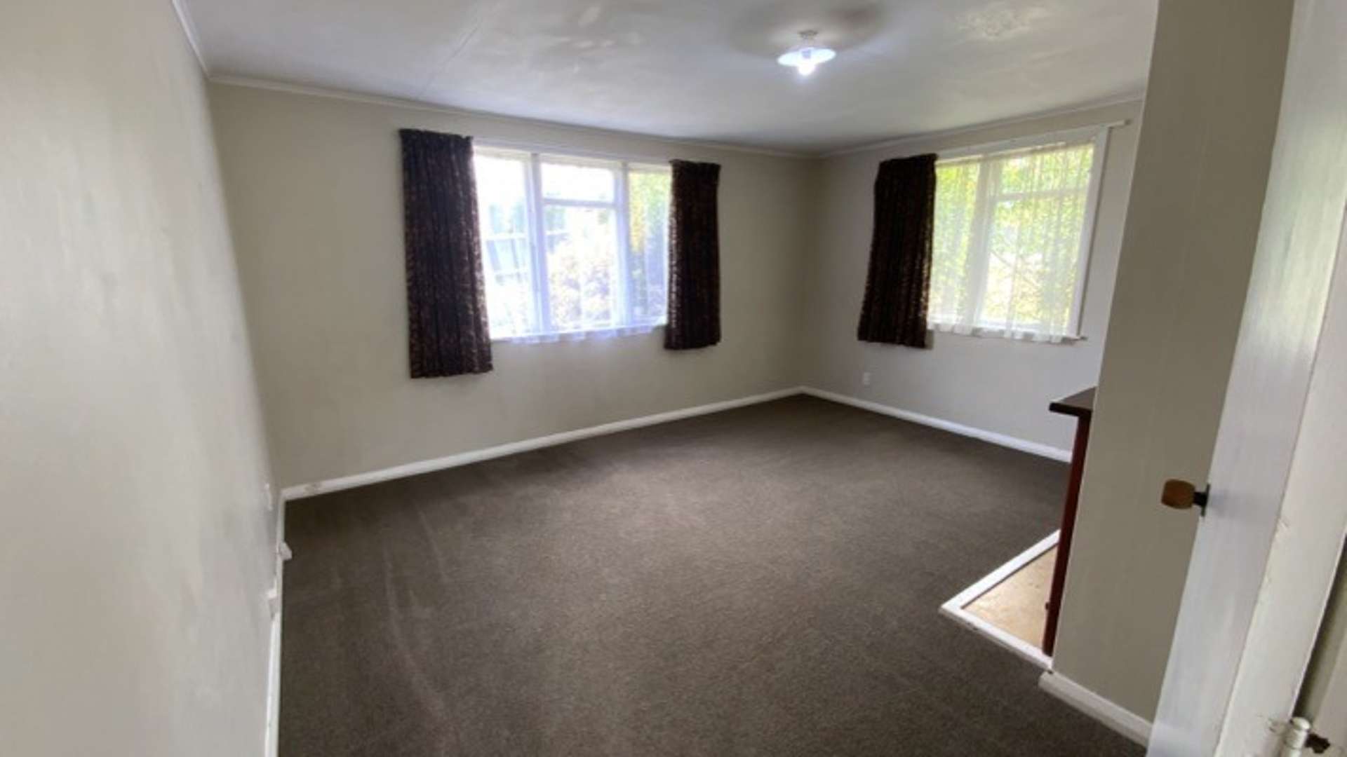 18 Haughey Ave Three Kings_0