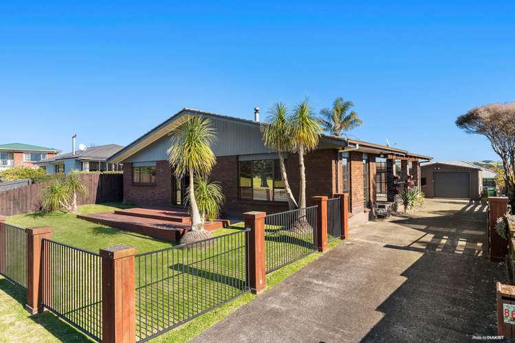86 Racecourse Road_0