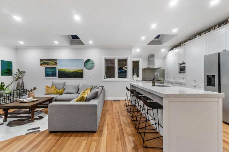 16 Golf Road Epsom_11