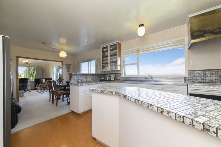 18 Ava Avenue Titirangi_6