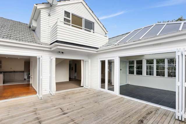 4 Winscombe Street Belmont_1