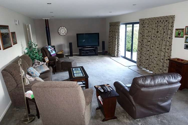 24 Crossleigh Crescent Balclutha_2