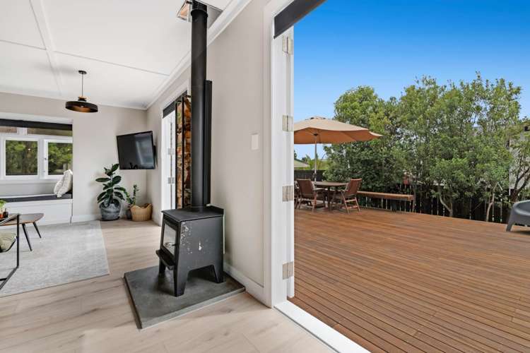 49a Parakai Avenue Helensville_6