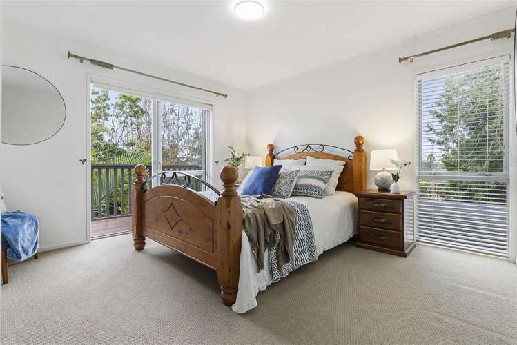 10 Sanctuary Point Sunnyhills_23