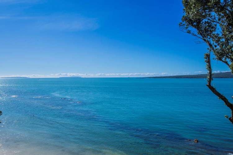 24 Hamana Street Narrow Neck_31