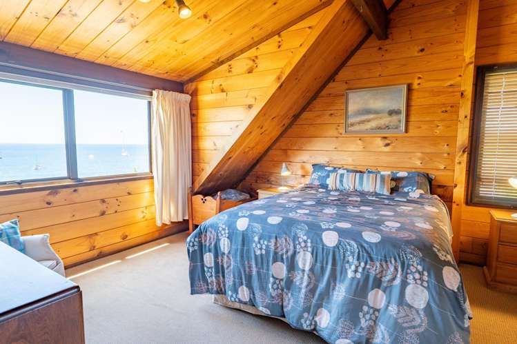 189 Ocean View Road Oneroa_29